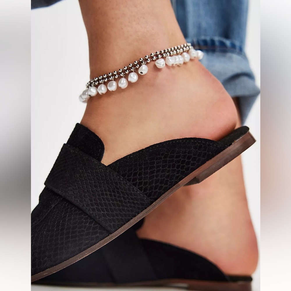 Free People At Ease Embossed Loafers size 40